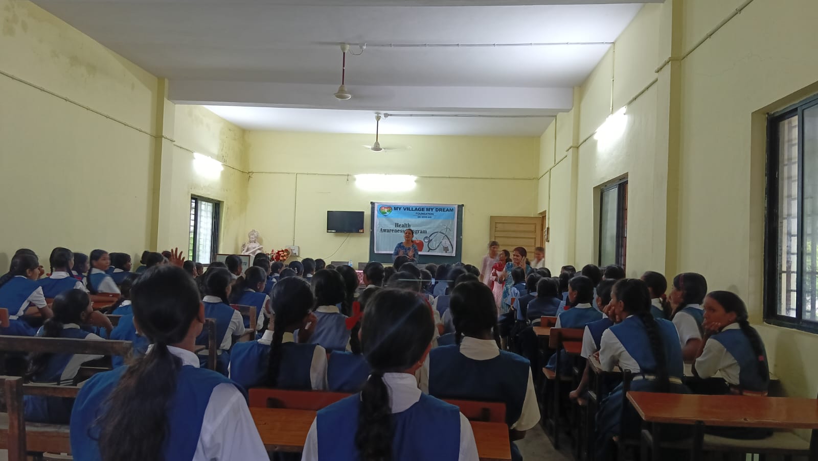 WhatsApp Image 2025-09-25 at 6.20.23 PM (1)